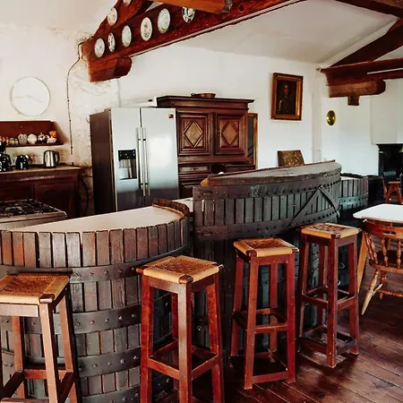 別荘 Artistic Loft Near Carcassonne